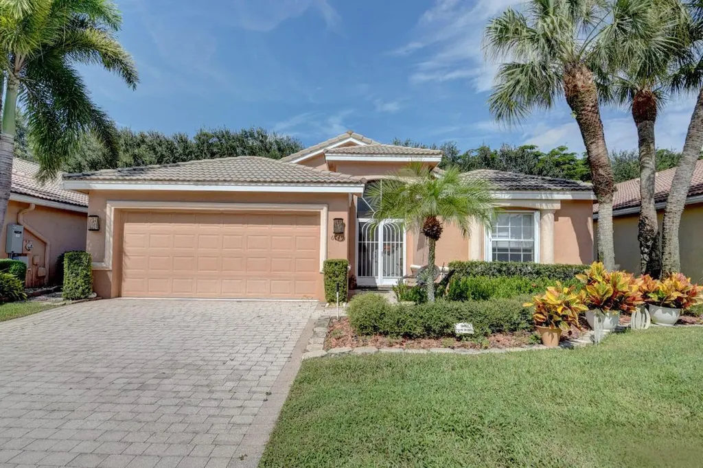 6749 Viale Elizabeth Delray Beach FL 33446