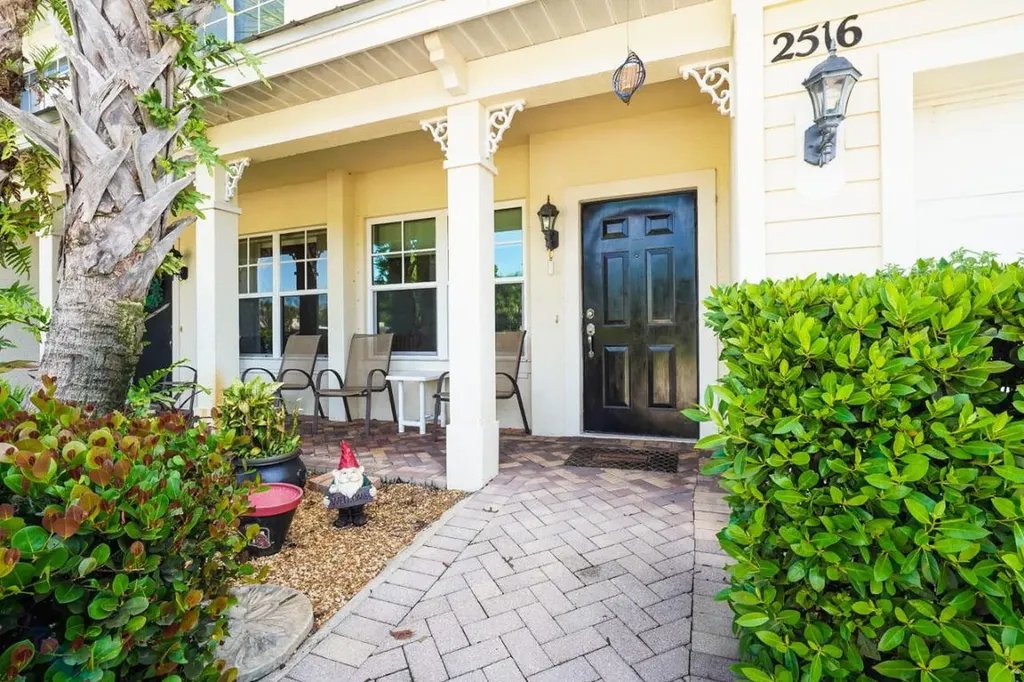 2516 Creekside Drive Fort Pierce FL 34981