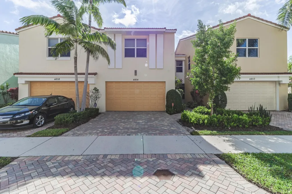 4854 NW 16th Terrace Boca Raton FL 33431
