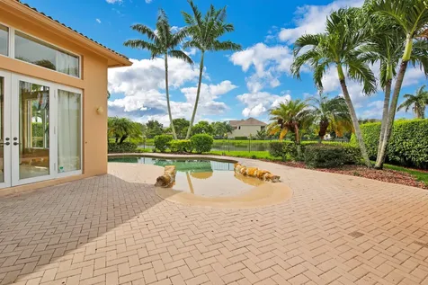 9244 Pineville Drive Lake Worth FL 33467