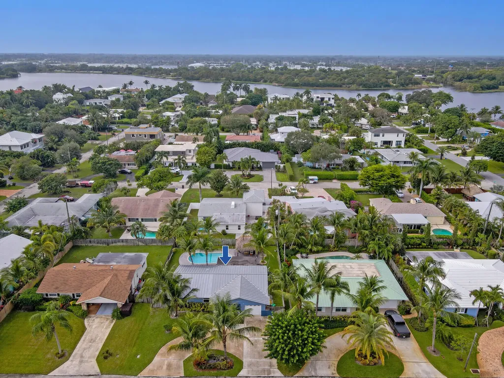1502 NW 4th Avenue Delray Beach FL 33444