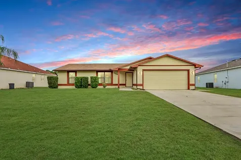 2660 SW Ace Road Port St Lucie FL 34953