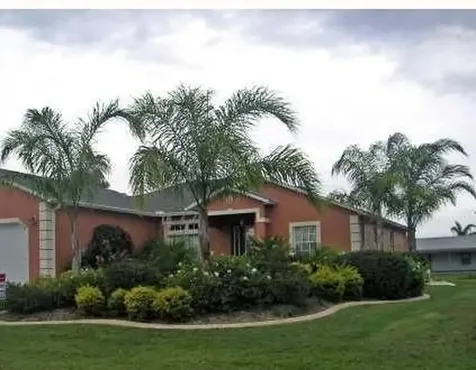 1049 SW Coleman Avenue Port St Lucie FL 34953
