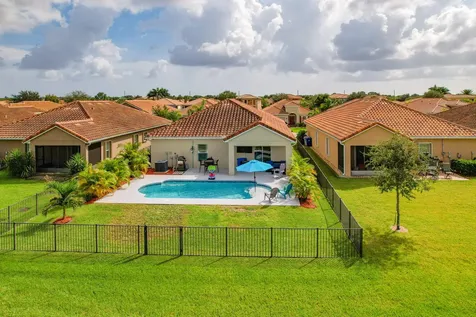 1734 Berkshire Circle SW Vero Beach FL 32968