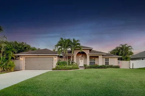 4133 SW Winslow Street Port St Lucie FL 34953