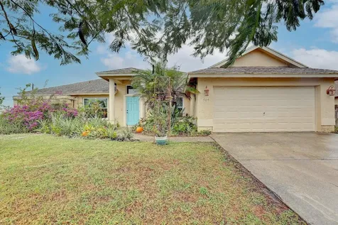 509 SW Lacroix Avenue Port St Lucie FL 34953