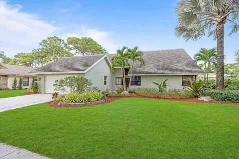 2401 NW 40th Circle Boca Raton FL 33431