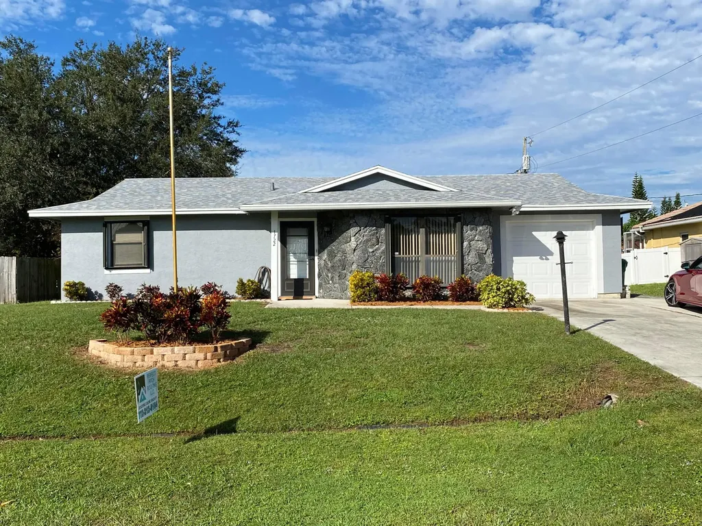 1722 SW Arch Street Port St Lucie FL 34953