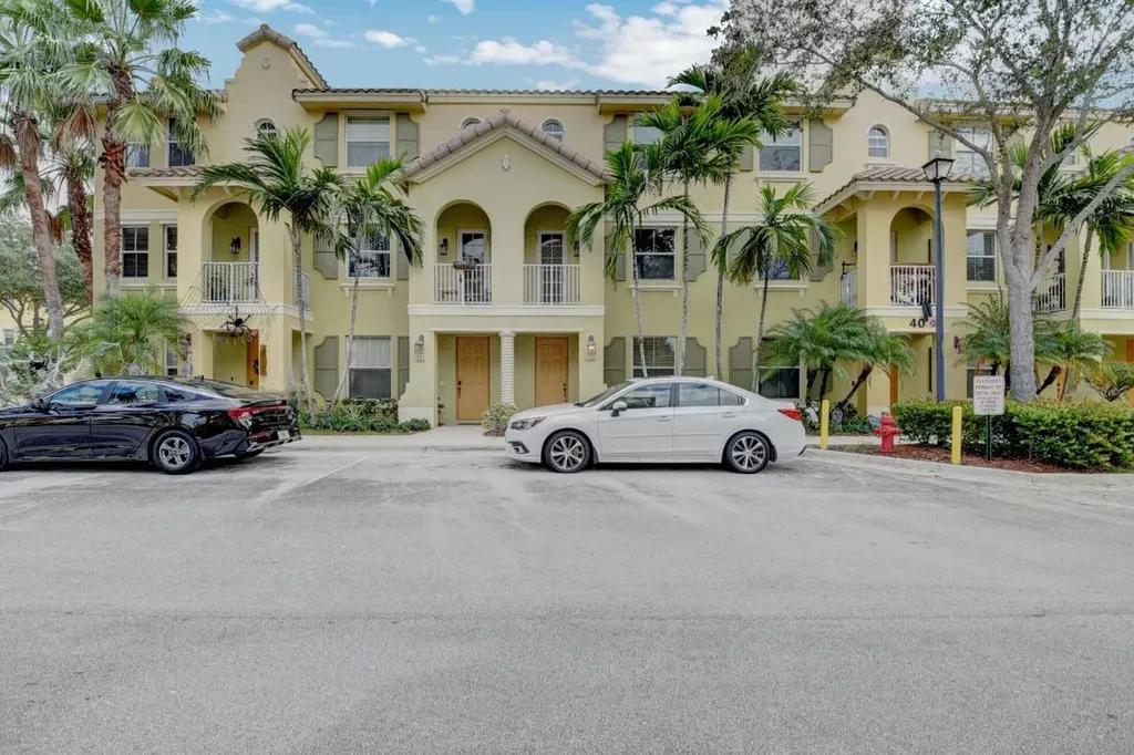 1465 Via Alferi Boynton Beach FL 33426