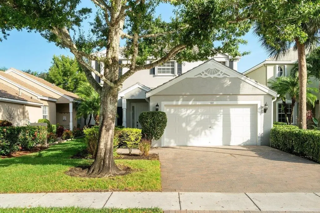103 Newberry Lane Royal Palm Beach FL 33414