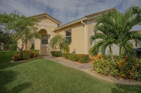 256 SW Manatee Springs Way Port St Lucie FL 34986