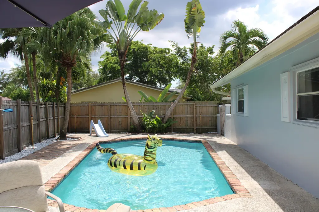 11200 NW 40th Street Coral Springs FL 33065