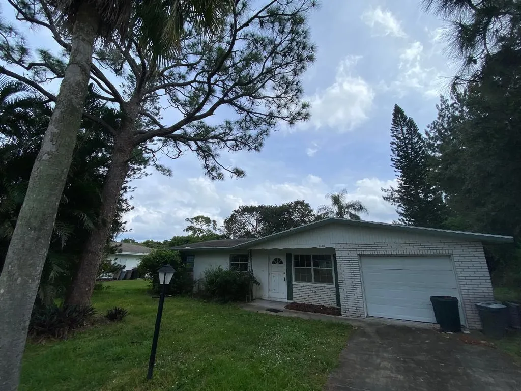 3180 SE Fairmont Street Stuart FL 34997