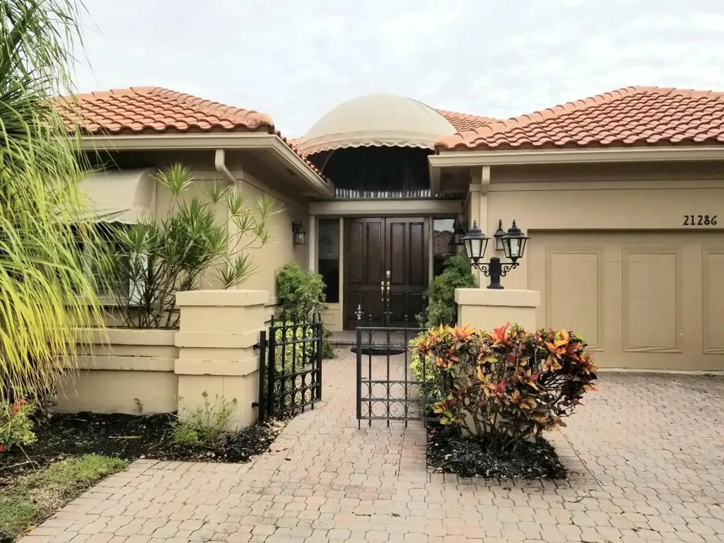 21286 Harrow Court Boca Raton FL 33433