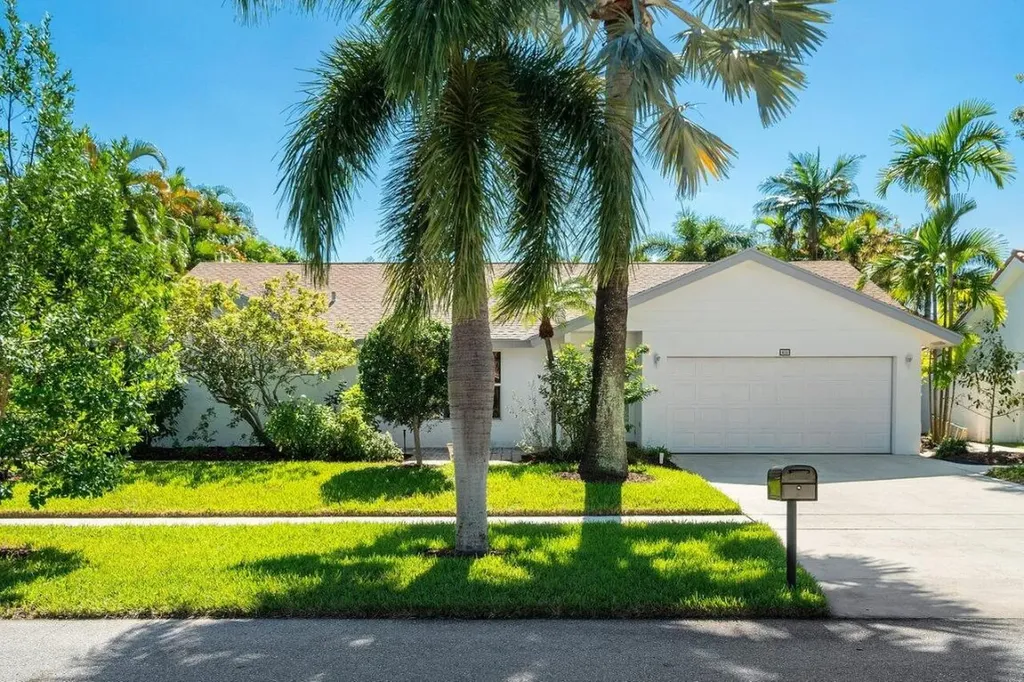 418 Sandalwood Lane Boca Raton FL 33487