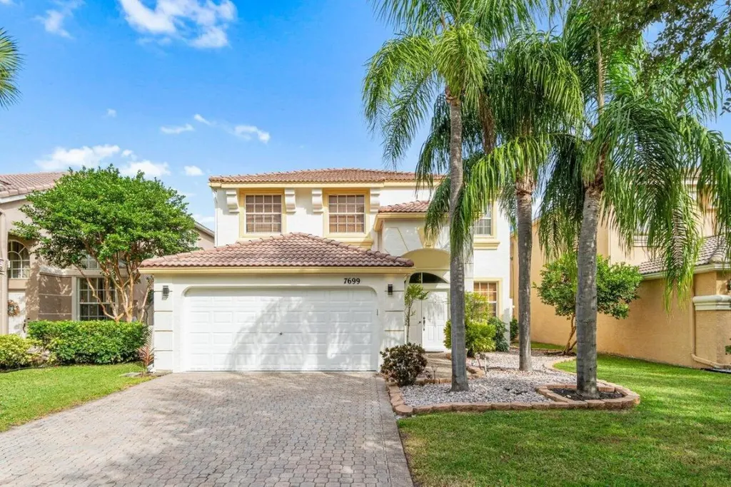 7699 Oak Grove Circle Lake Worth FL 33467