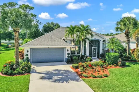 131 SW Fernleaf Trail Port St Lucie FL 34953