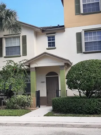1885 SE High Springs Drive Port St Lucie FL 34952