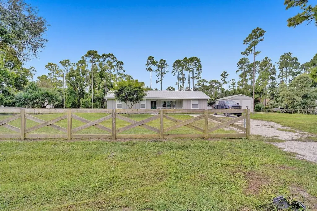 12810 52nd Road N West Palm Beach FL 33411