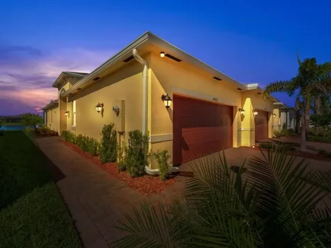 12833 SW Lake Fern Circle Port St Lucie FL 34987