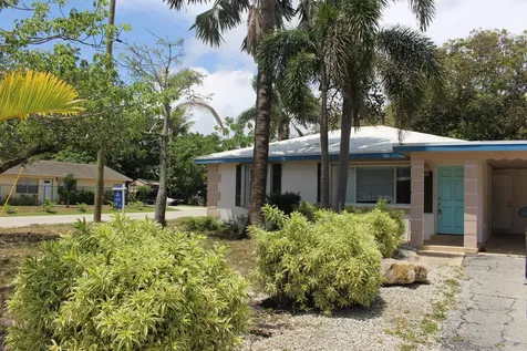 734 SE 4th Avenue Delray Beach FL 33483