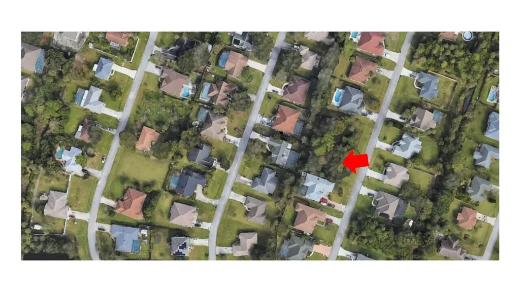 2558 SW Westfield Street Port St Lucie FL 34953