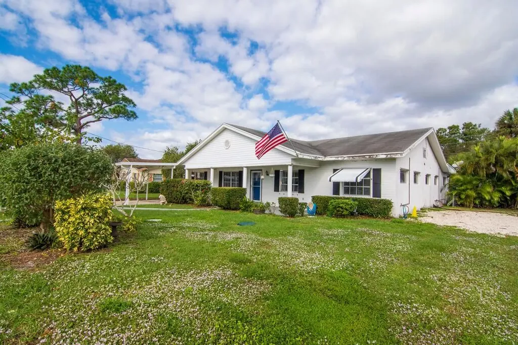 4008 Greenwood Drive Fort Pierce FL 34982
