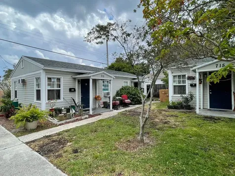 711 8th Avenue N Lake Worth Beach FL 33460