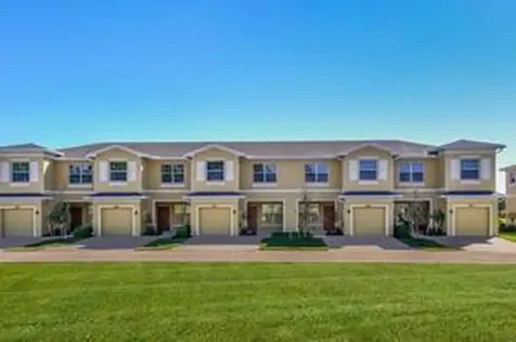 2481 NW Treviso Circle Port St Lucie FL 34986