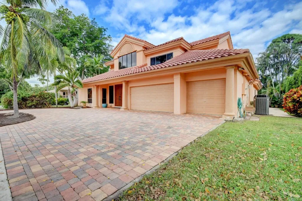 4598 NW 26th Avenue Boca Raton FL 33434