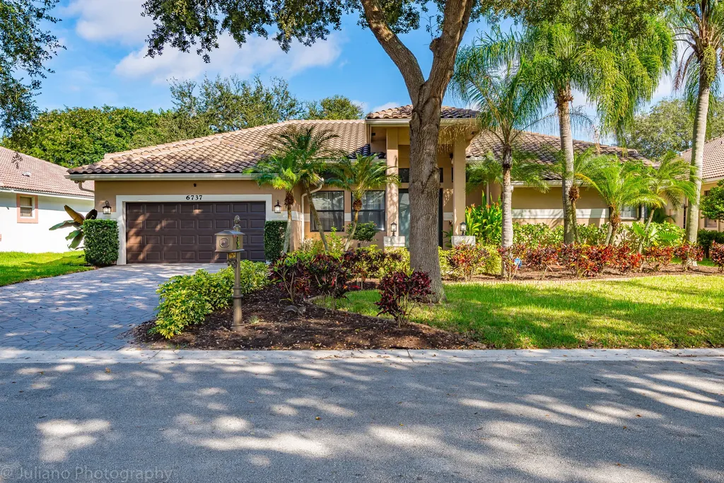 6737 NW 44th Court Coral Springs FL 33067