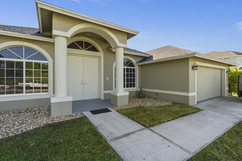 1949 SW Glendale Street Port St Lucie FL 34987
