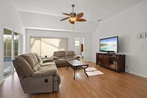1949 SW Glendale Street Port St Lucie FL 34987
