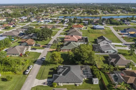 1949 SW Glendale Street Port St Lucie FL 34987