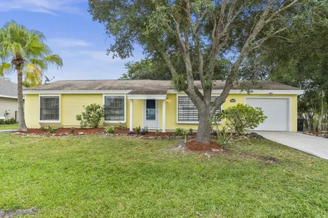 238 SW Christmas Terrace Port St Lucie FL 34984