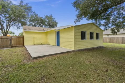 238 SW Christmas Terrace Port St Lucie FL 34984