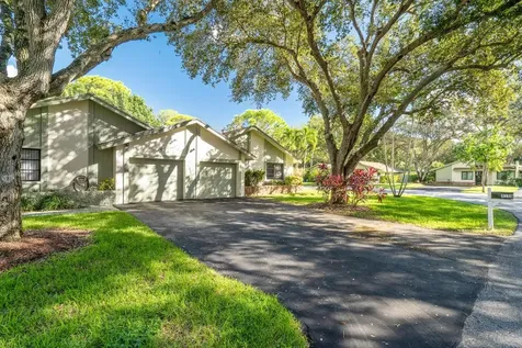 4105 Palm Forest Drive S Delray Beach FL 33445