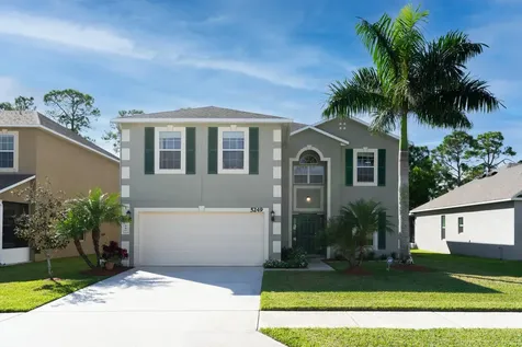 5249 NW Wisk Fern Circle Port St Lucie FL 34986