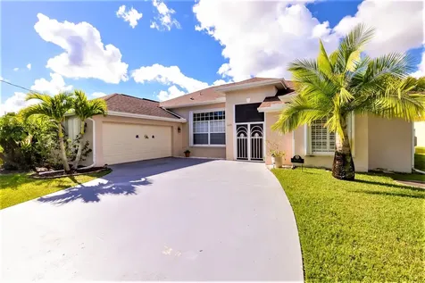 6610 NW Rodin Court Port St Lucie FL 34983