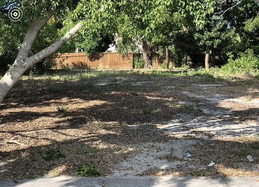 629 35th Street West Palm Beach FL 33407