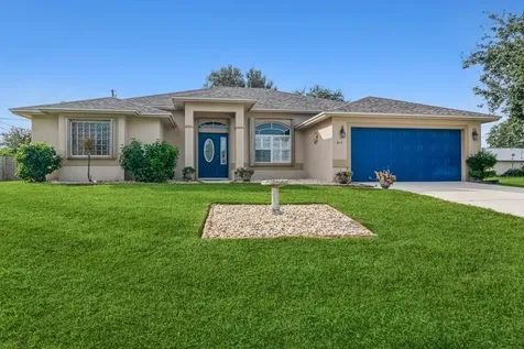 814 SW Thrift Avenue Port St Lucie FL 34953