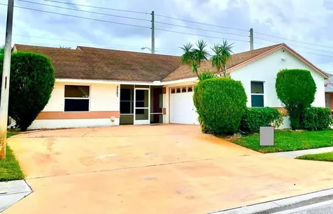 5267 Blueberry Hill Avenue Lake Worth FL 33463