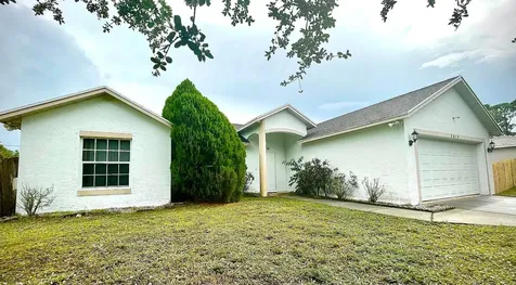2613 SW Cactus Circle Port St Lucie FL 34953