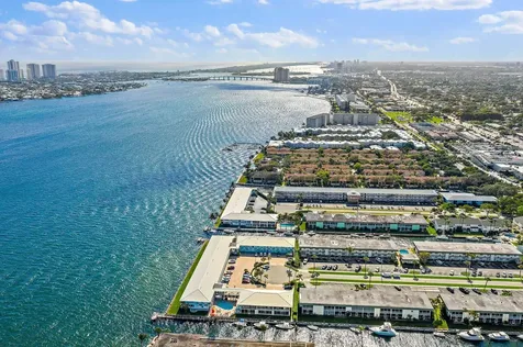 110 Wettaw Lane North Palm Beach FL 33408