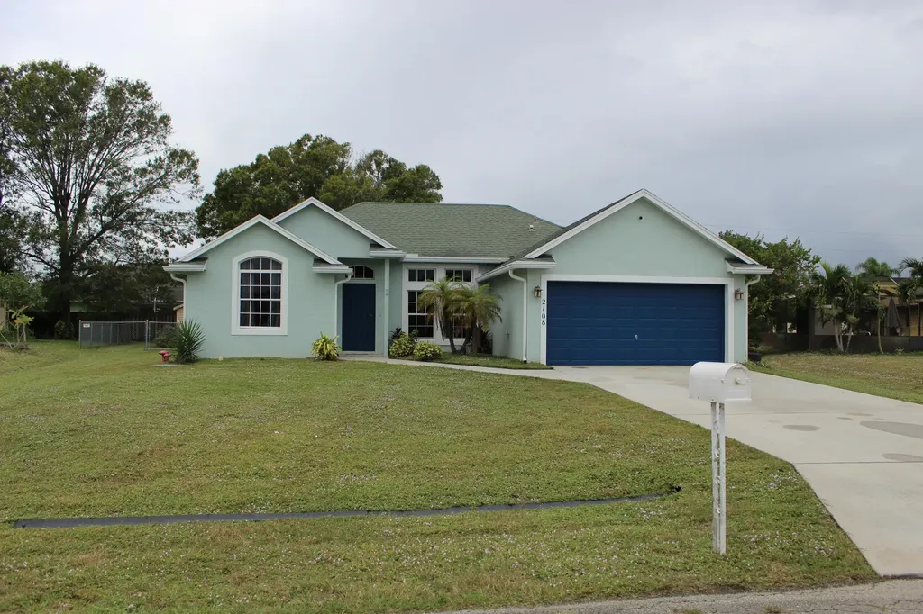 2108 SE Addison Street Port St Lucie FL 34984