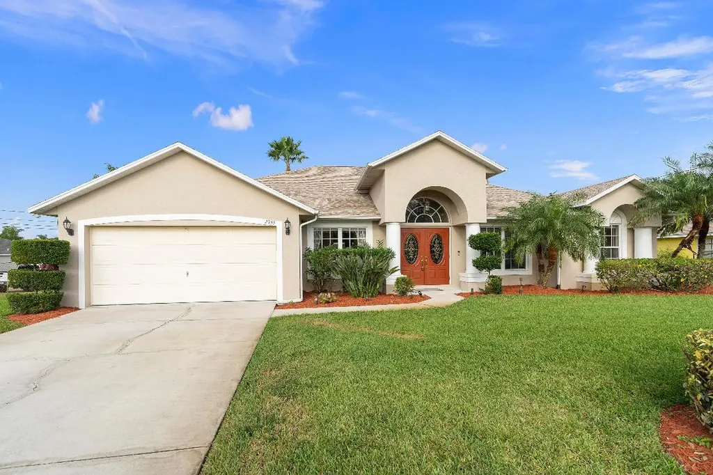 2955 SW West Calabria Circle Port St Lucie FL 34953