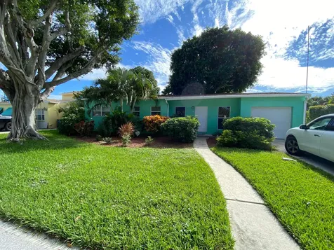 1751 12th Court N Lake Worth Beach FL 33460