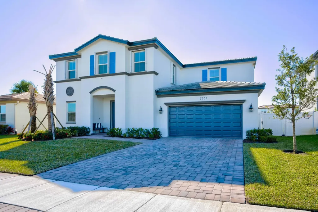 7335 NW Farnsworth Circle Port St Lucie FL 34987