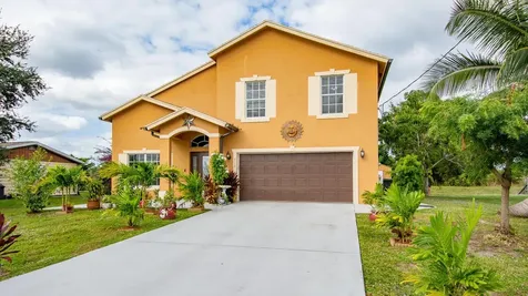 713 SW Tulip Boulevard Port St Lucie FL 34953