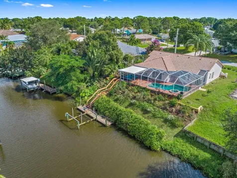 165 NE Sagamore Terrace Port St Lucie FL 34983